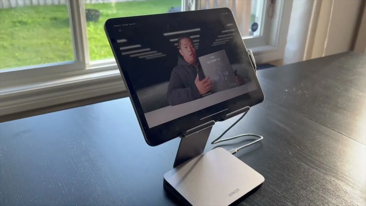 STAGE MANAGER iPad Pro M1 - Anker 551 USB-C Hub (8-in-1, Tablet Stand) Review