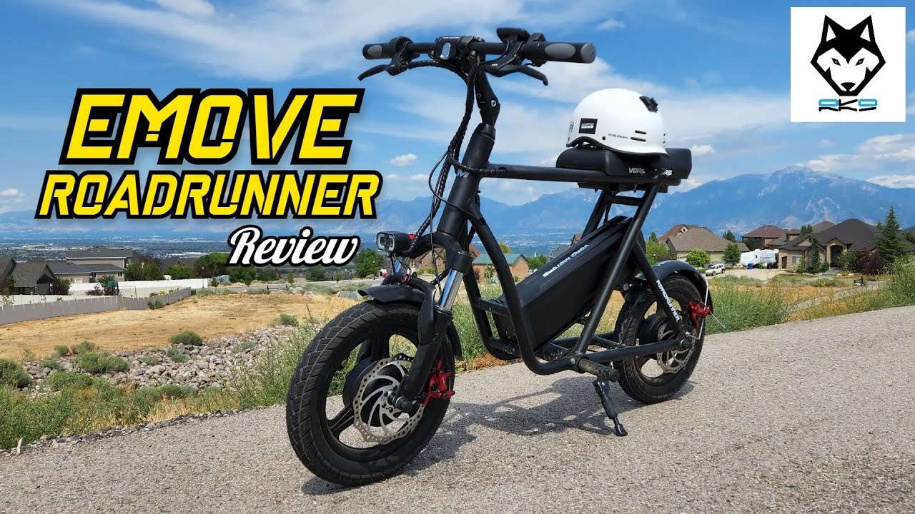 34 MPH Mini Seated E-Scooter! EMOVE Roadrunner Review