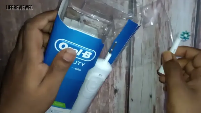 Oral B Vitality 100 White Electric Rechargeable Toothbrush Powered By Braun | Unboxing and Review